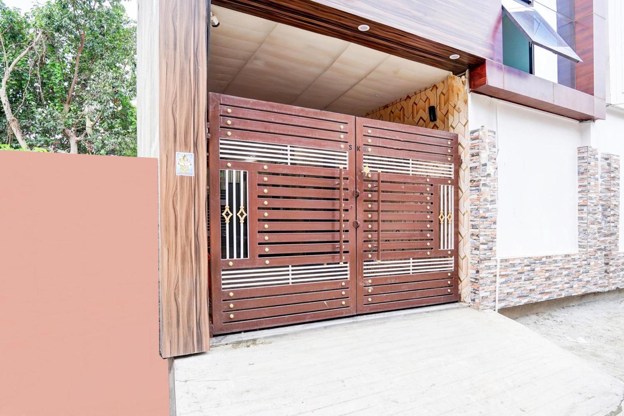 Super Hotel O Blw Kakarmatta Near Banaras Junction Varanasi Exterior foto